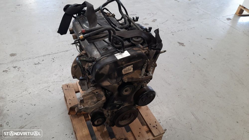 MOTOR COMPLETO FORD FOCUS 1999 - 4