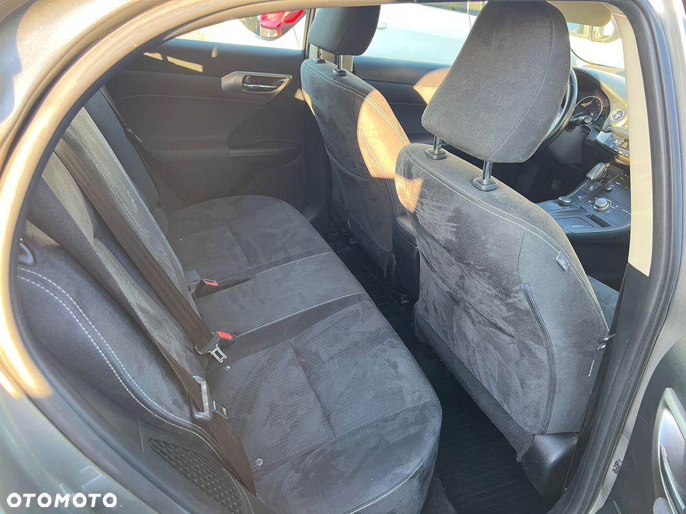 Lexus CT 200h Elegance - 13