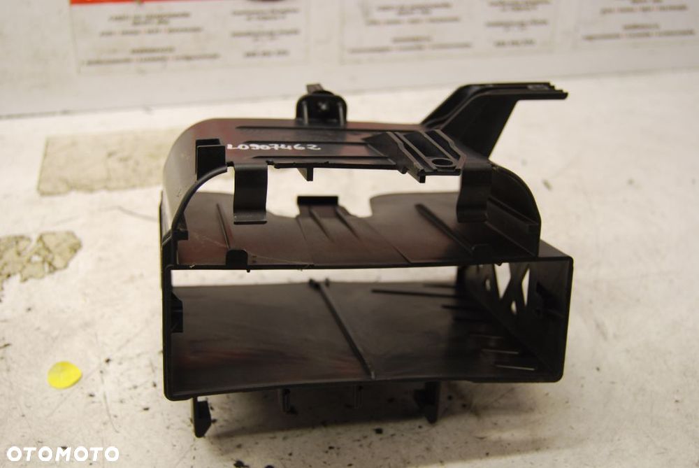 MOCOWANIE UCHWYT STEROWNIKÓW 4L0907462 AUDI Q7 2008R. - 1