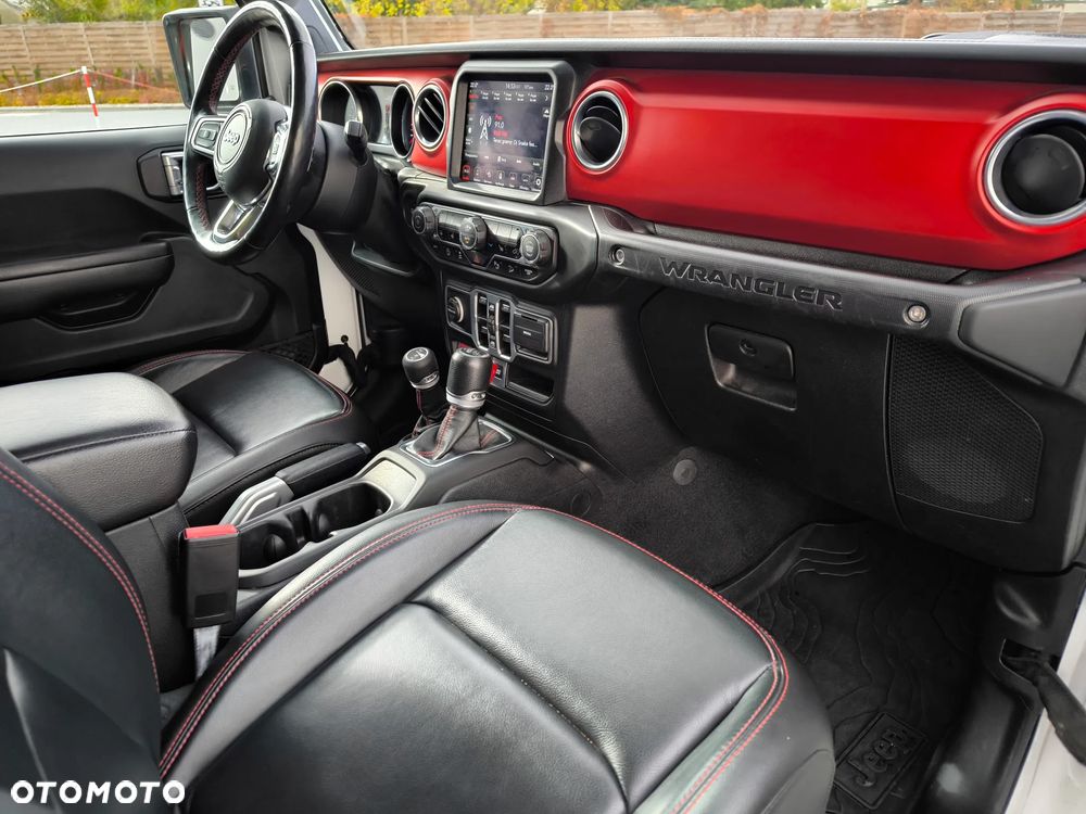 Jeep Wrangler 3.6 Unlim Rubicon - 18