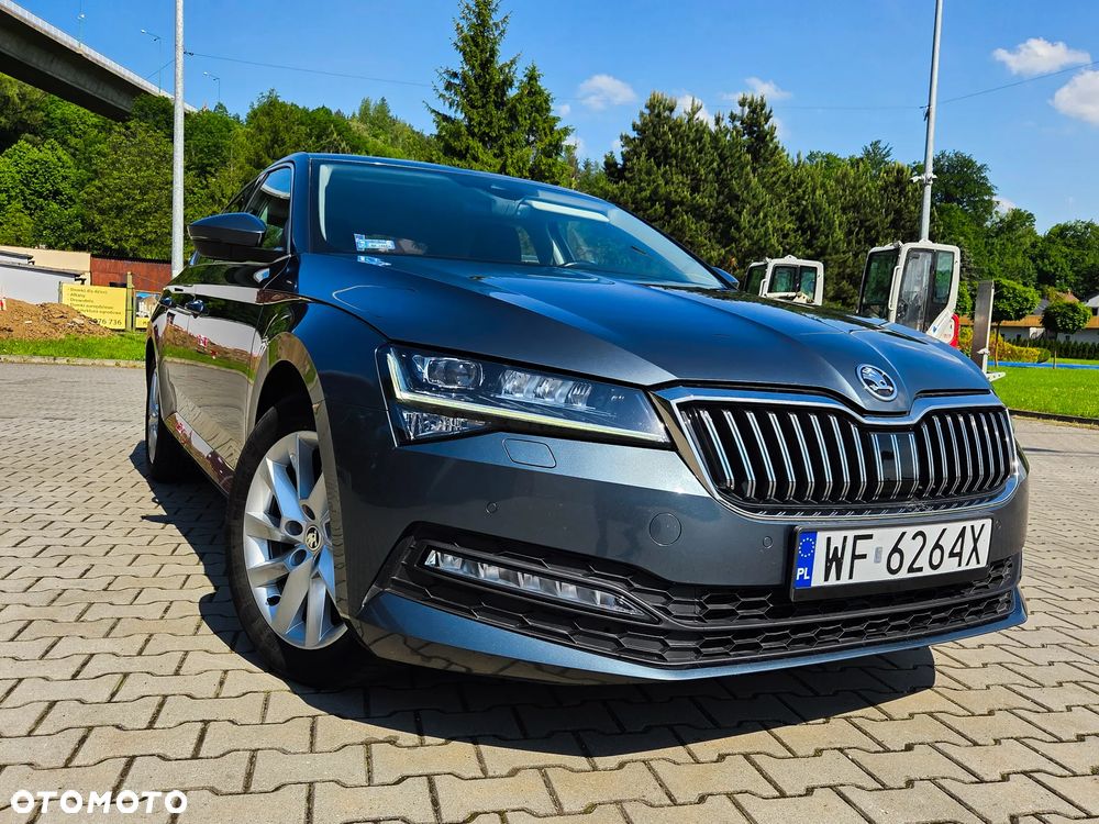 Skoda Superb 2.0 TSI Ambition DSG - 10
