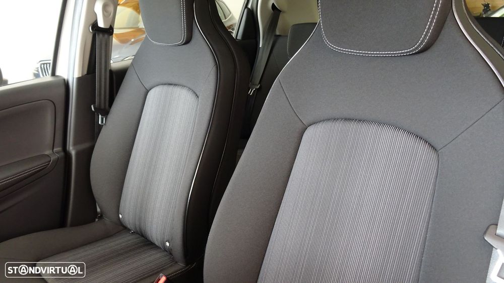 Renault Zoe - 44