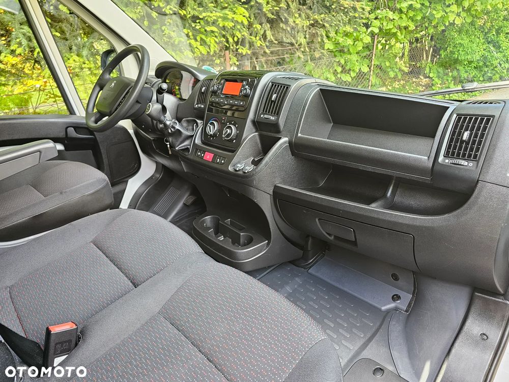 Peugeot BOXER - 21