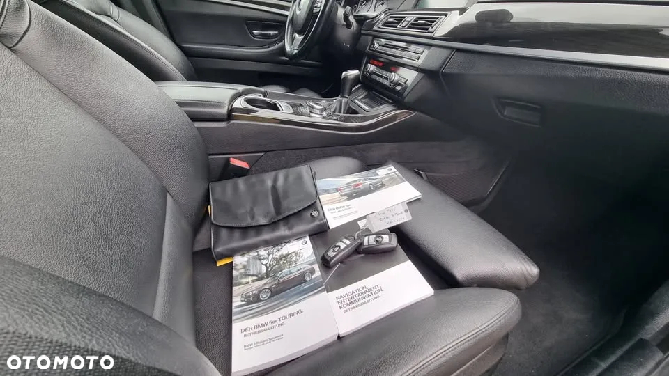 BMW Seria 5 525d - 20