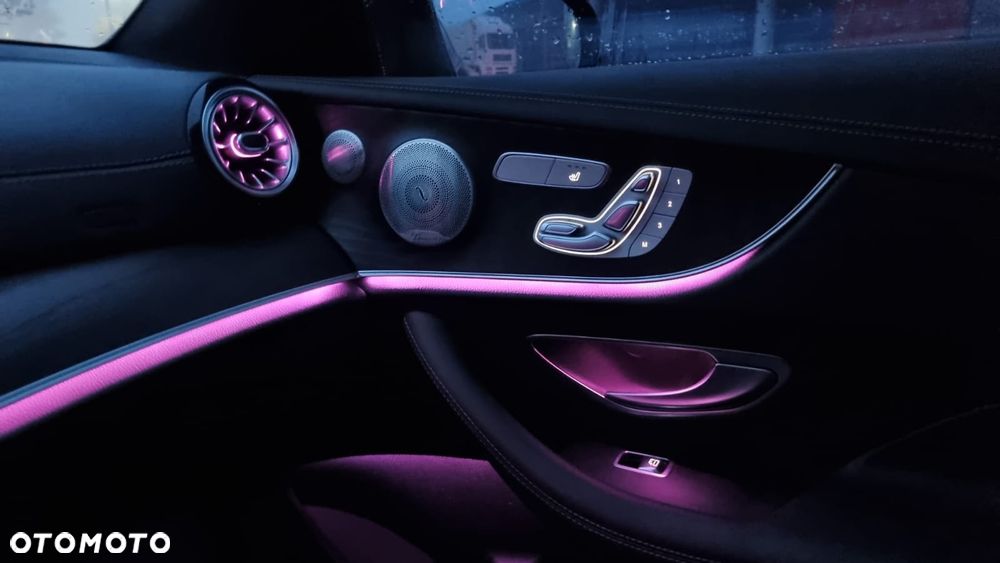 Mercedes-Benz Klasa E 220 d AMG - 15