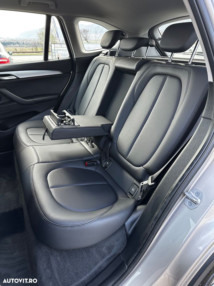 BMW X1 xDrive25e Sport Line - 25