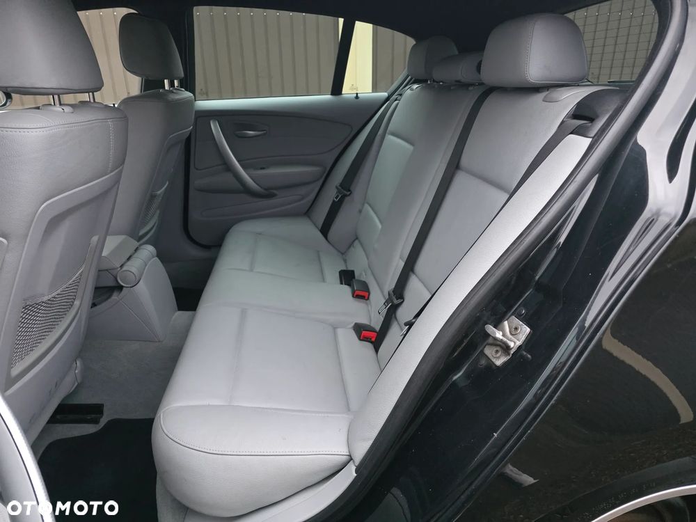 BMW Seria 1 123d DPF Edition Lifestyle - 12
