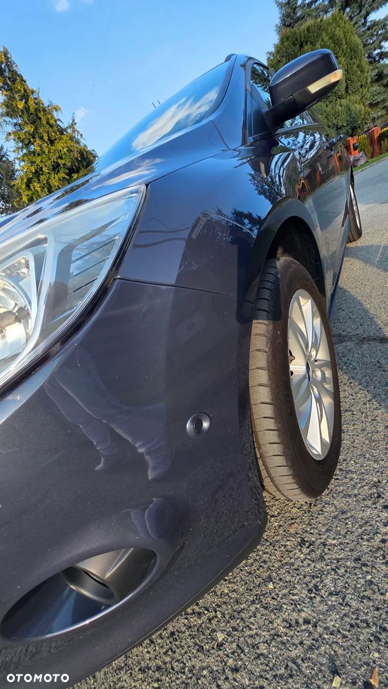 Ford Focus 1.6 TI-VCT Champions Edition - 9