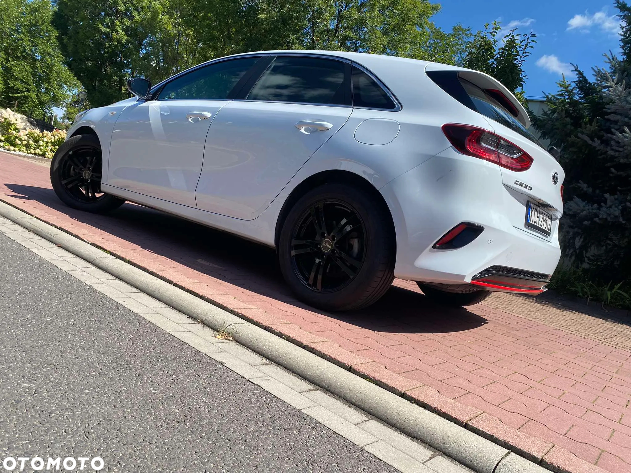 Kia Ceed - 19