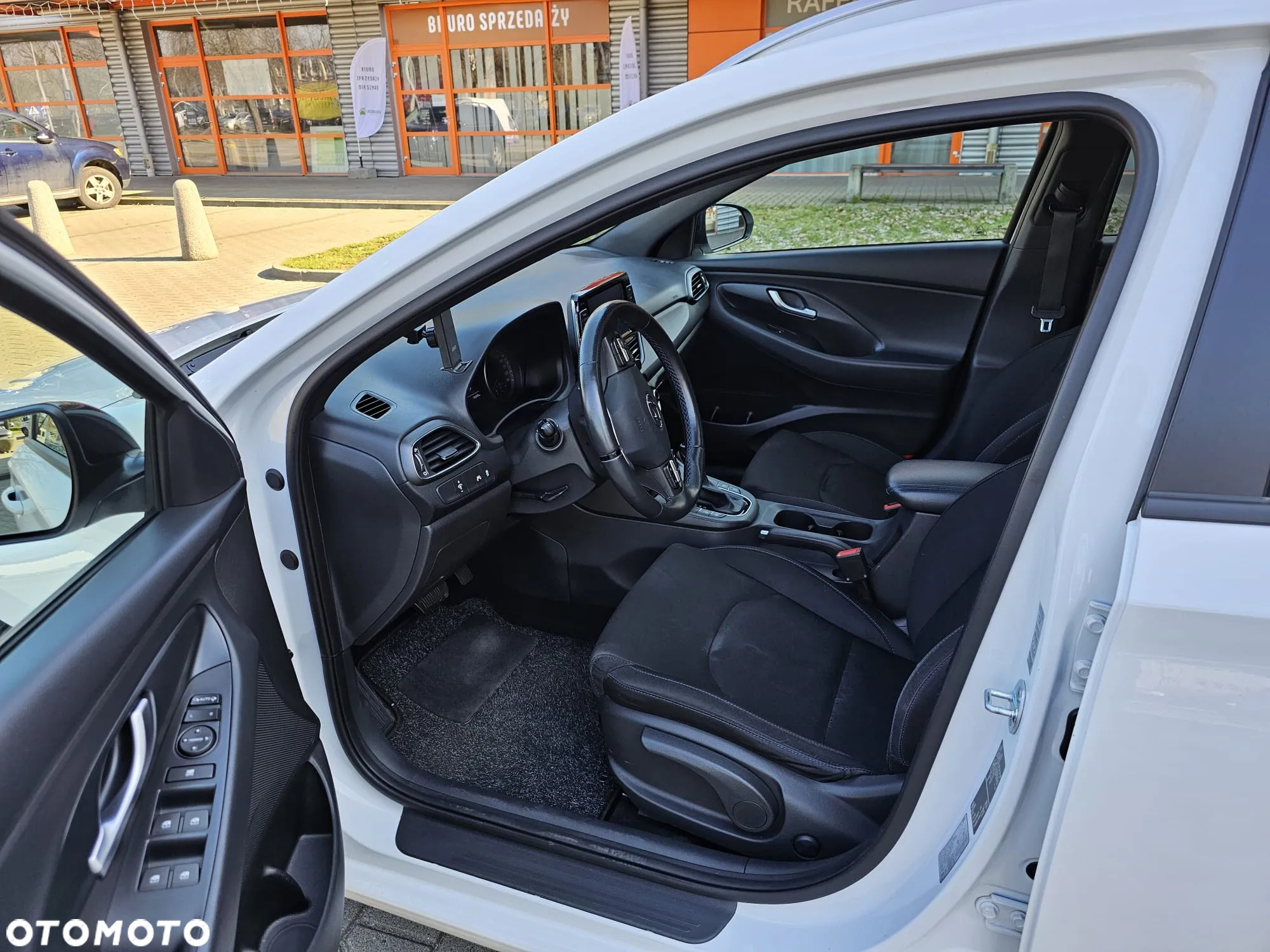 Hyundai i30 Kombi 1.4 T-GDI DCT Passion Plus - 14