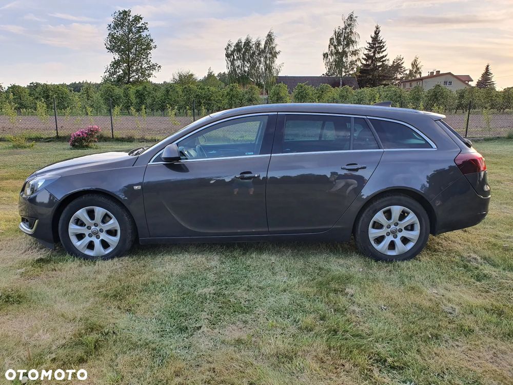 Opel Insignia CT 2.0 CDTI - 1