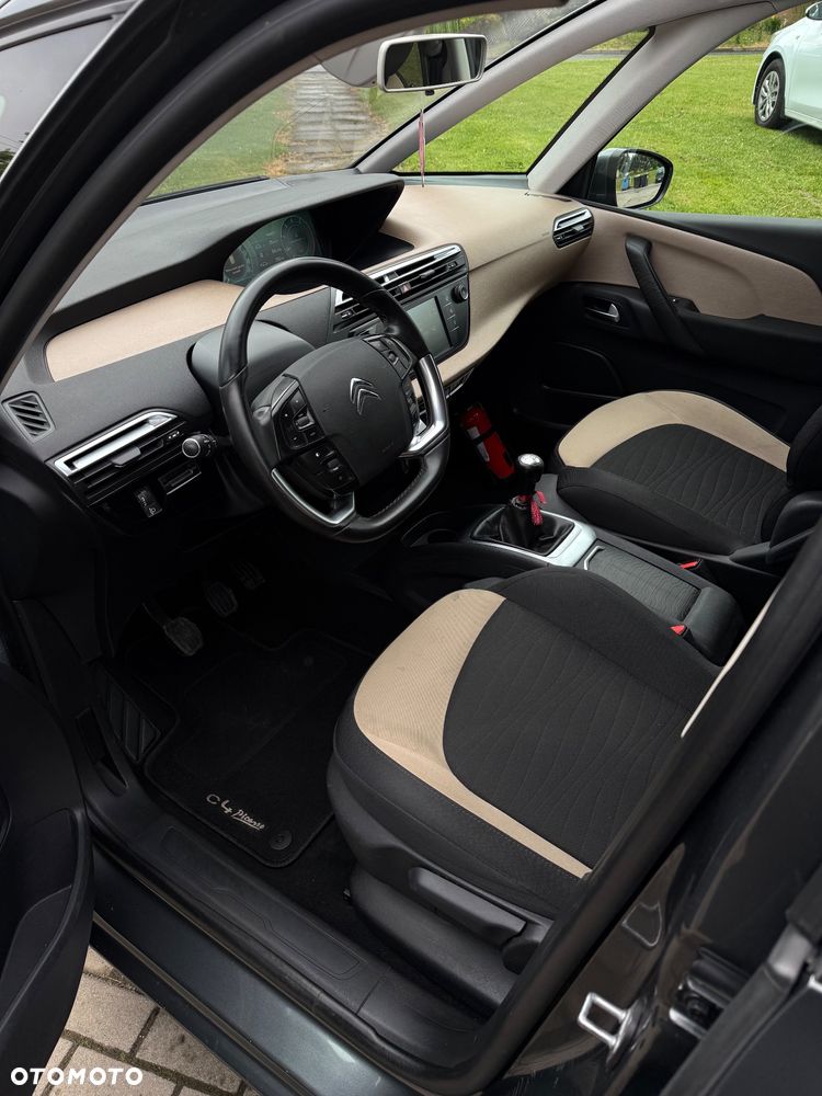 Citroën C4 Picasso - 16