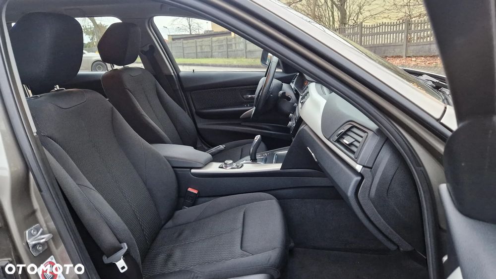 BMW Seria 3 316d Modern Line - 7