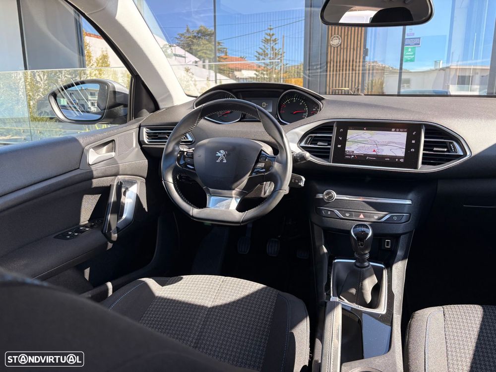 Peugeot 308 SW 1.5 BlueHDi Style - 37