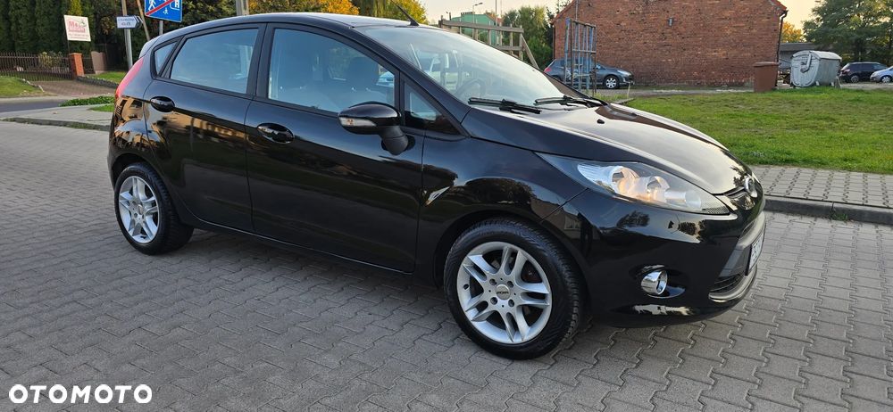 Ford Fiesta - 17