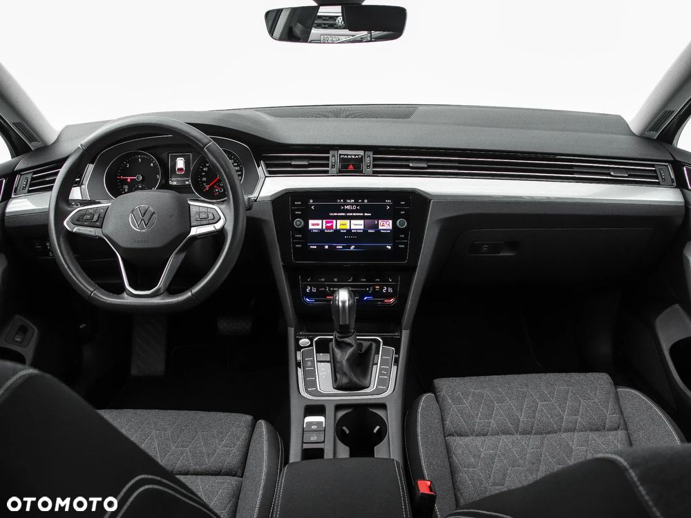 Volkswagen Passat 2.0 TDI Business DSG - 14