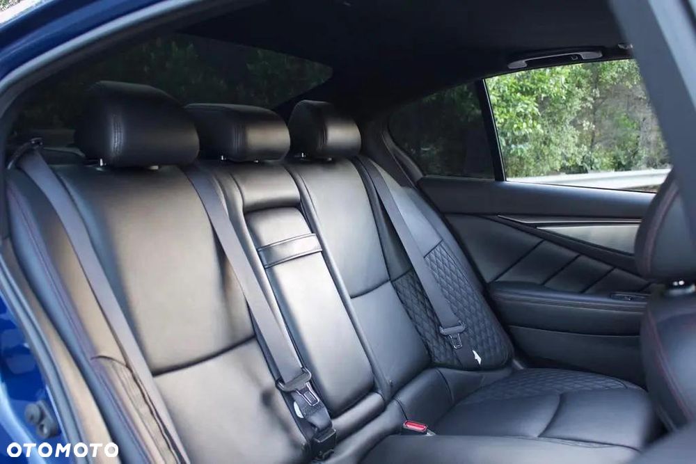 Infiniti Q50 - 9