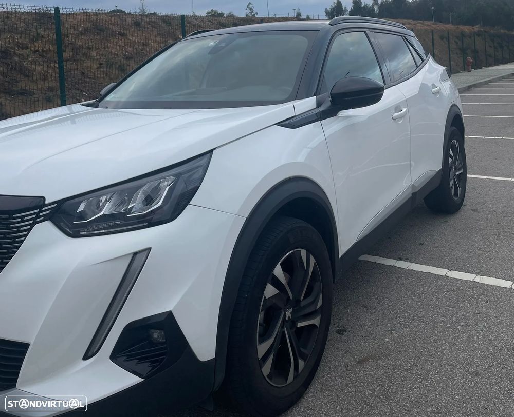 Peugeot 2008 1.2 PureTech Allure Pack - 2