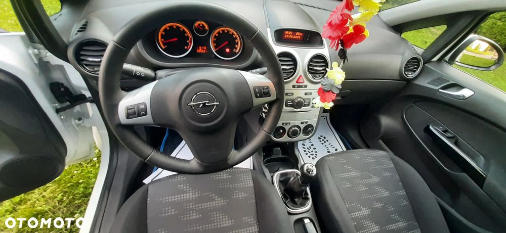 Opel Corsa - 27