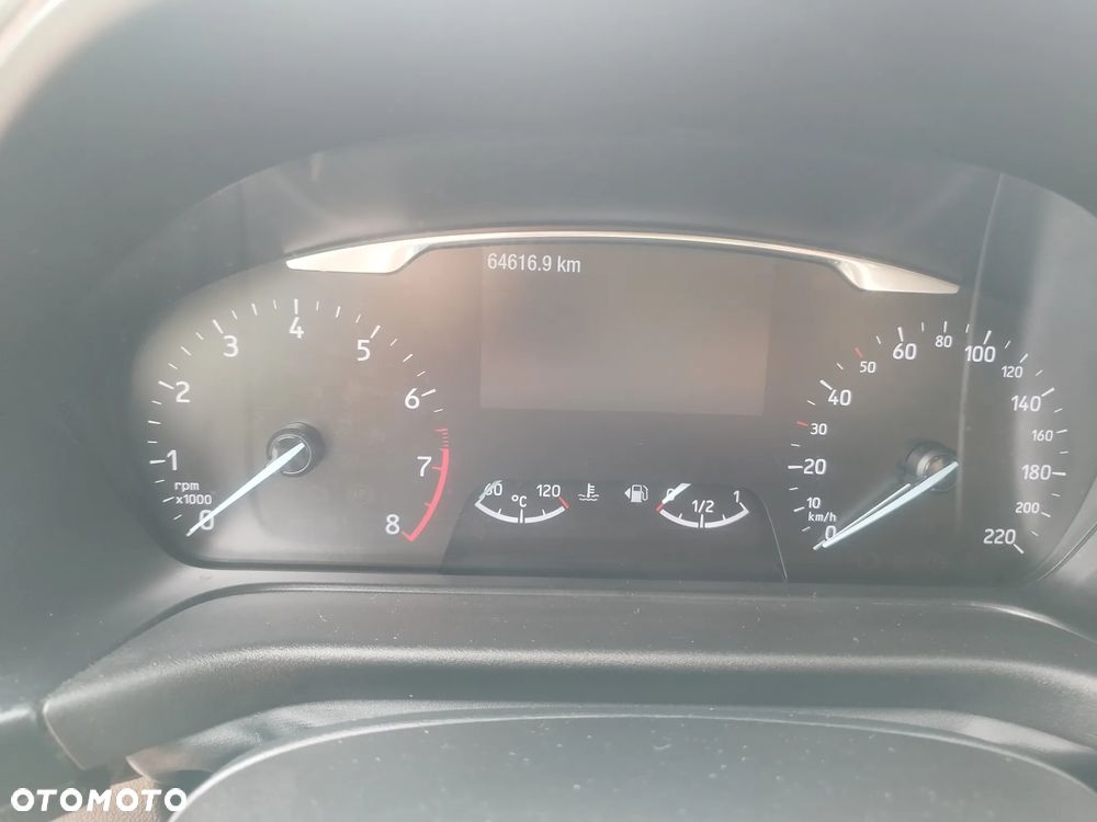 Ford Fiesta 1.1 S&S TREND - 24