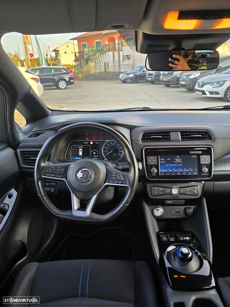 Nissan Leaf Tekna Stock Shift - 17