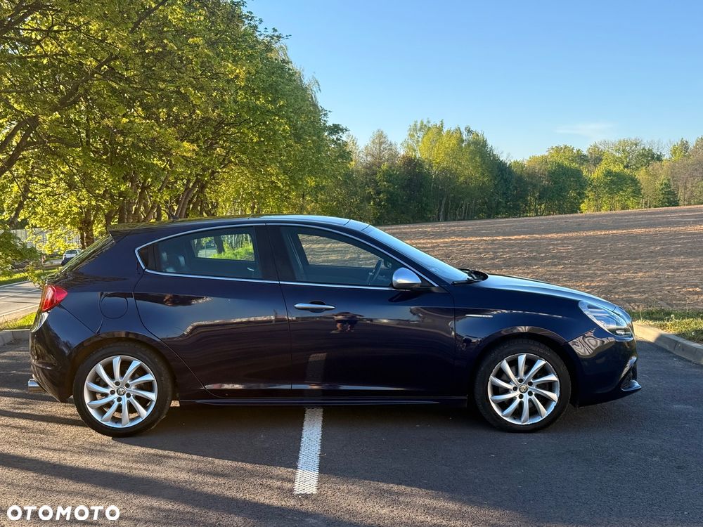 Alfa Romeo Giulietta 1.4 TB MultiAir Distinctive - 4
