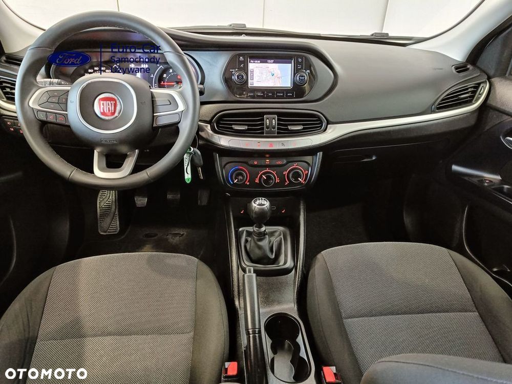 Fiat Tipo 1.4 16v Lounge EU6d - 9