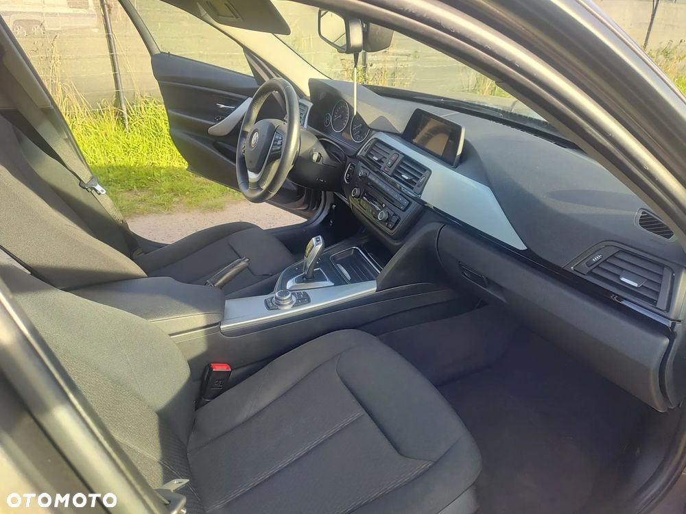 BMW Seria 3 - 8