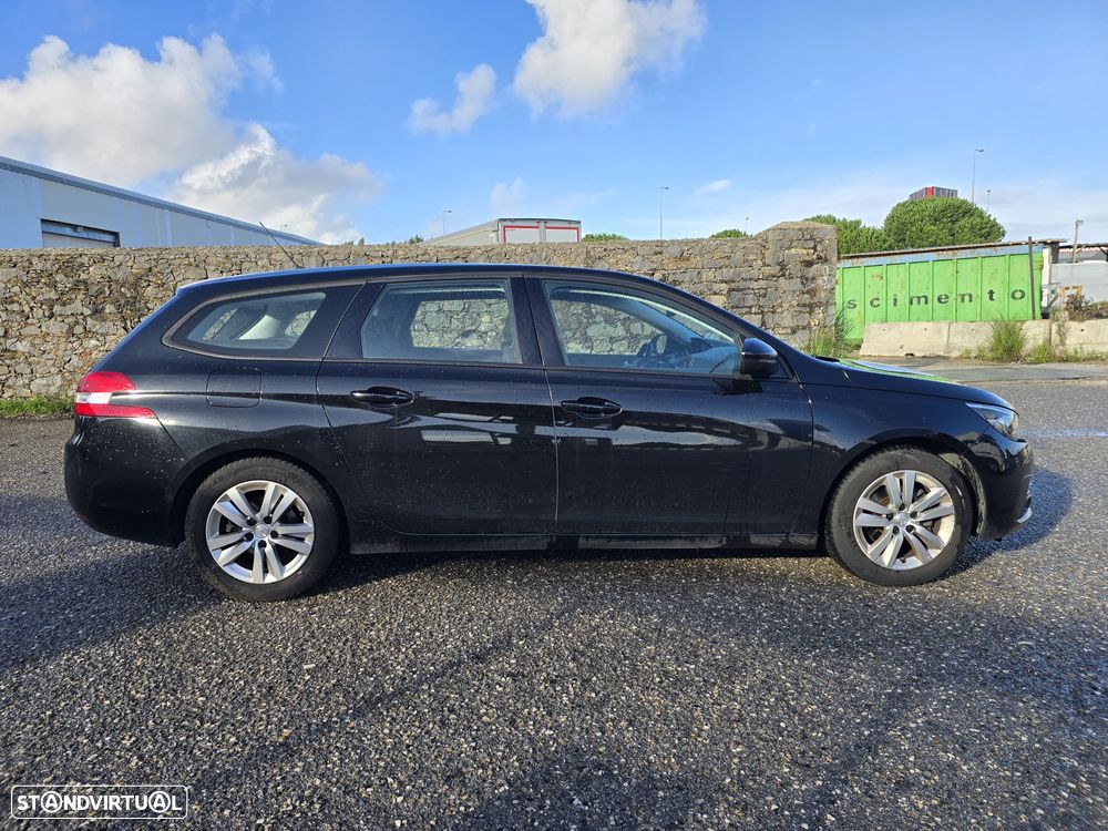 Peugeot 308 SW - 3