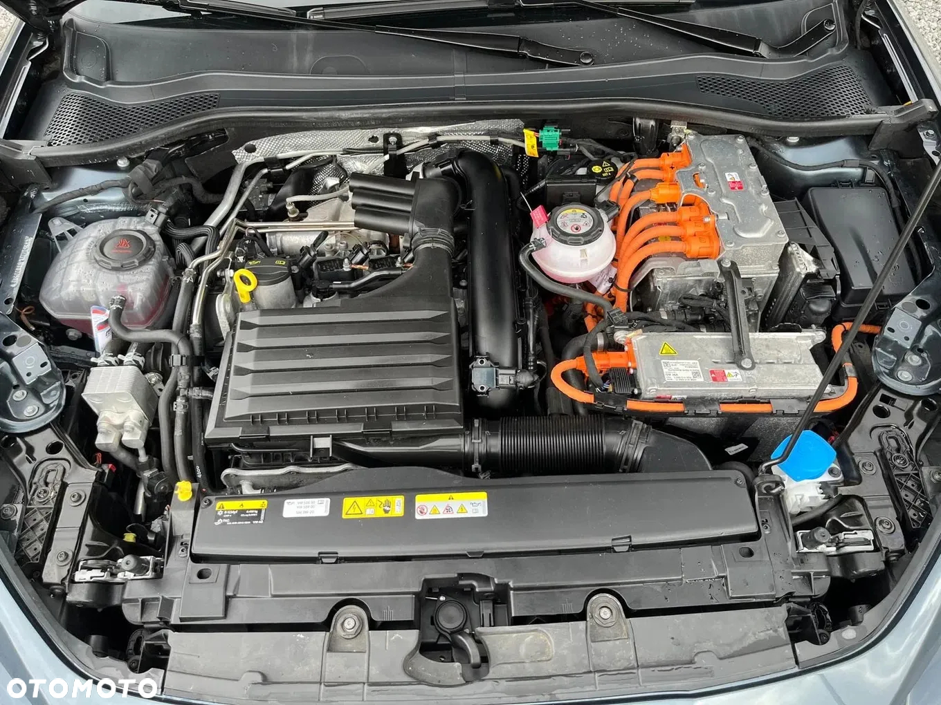 Cupra Leon Sportstourer 1.4 e-Hybrid (180 kW System) VZ - 37
