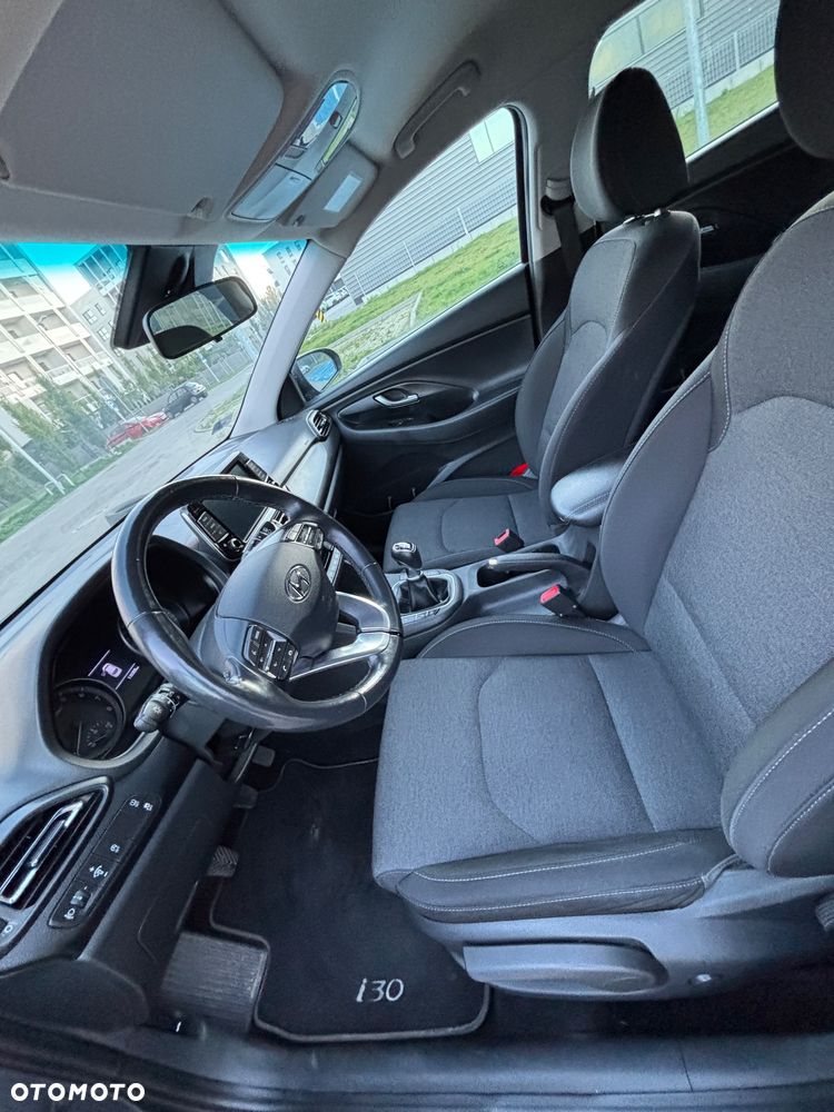 Hyundai i30 1.5 T-GDI 48V Comfort - 19