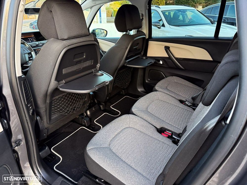 Citroën C4 Spacetourer 1.5 BlueHDi Shine EAT8 - 16