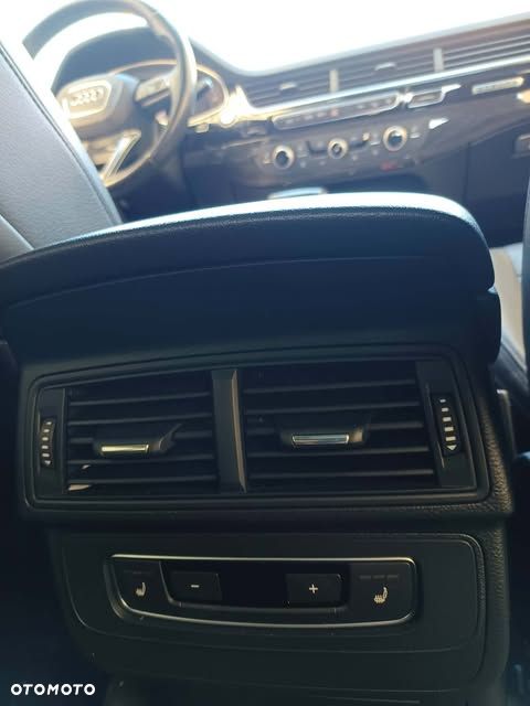 Audi Q7 - 12