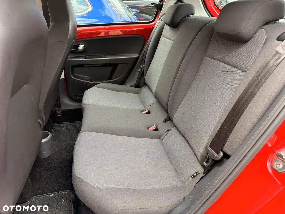 Volkswagen up! 1.0 move - 13