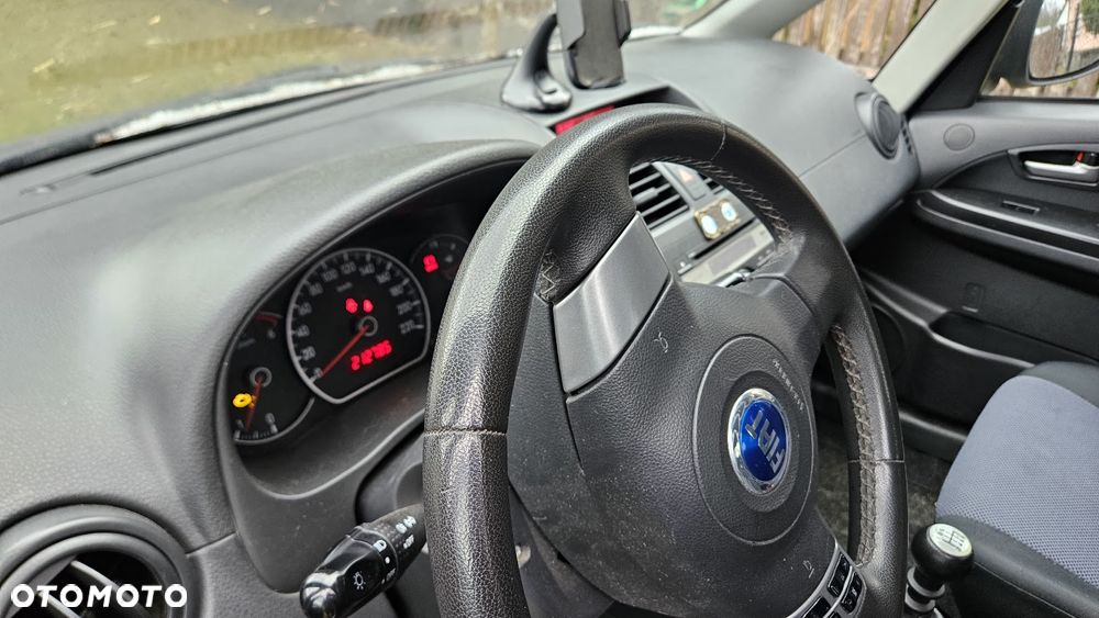 Fiat Sedici 1.9 Multijet 4x4 Dynamic - 8