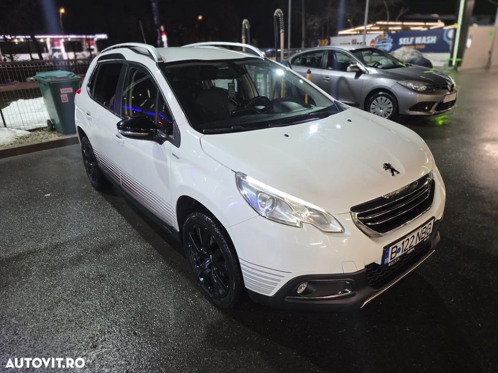 Peugeot 2008 1.2 PureTech Turbo S&S Allure - 2