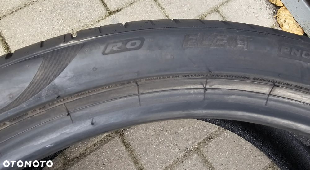Pirelli P Zero 245/40R21 100 Y - 6