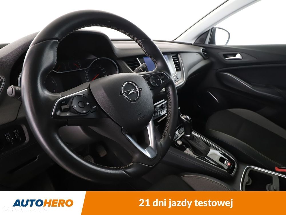 Opel Grandland X - 11