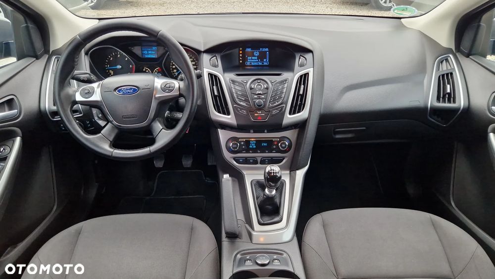 Ford Focus SW 1.6 TDCi DPF Titanium - 6