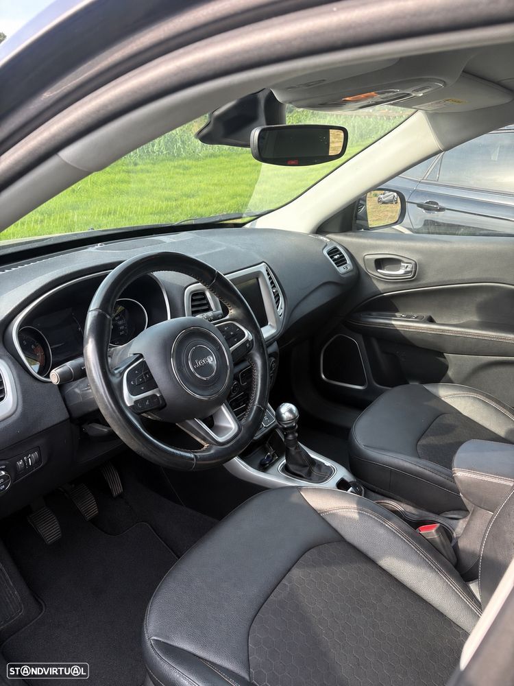Jeep Compass 1.3 T Longitude - 3