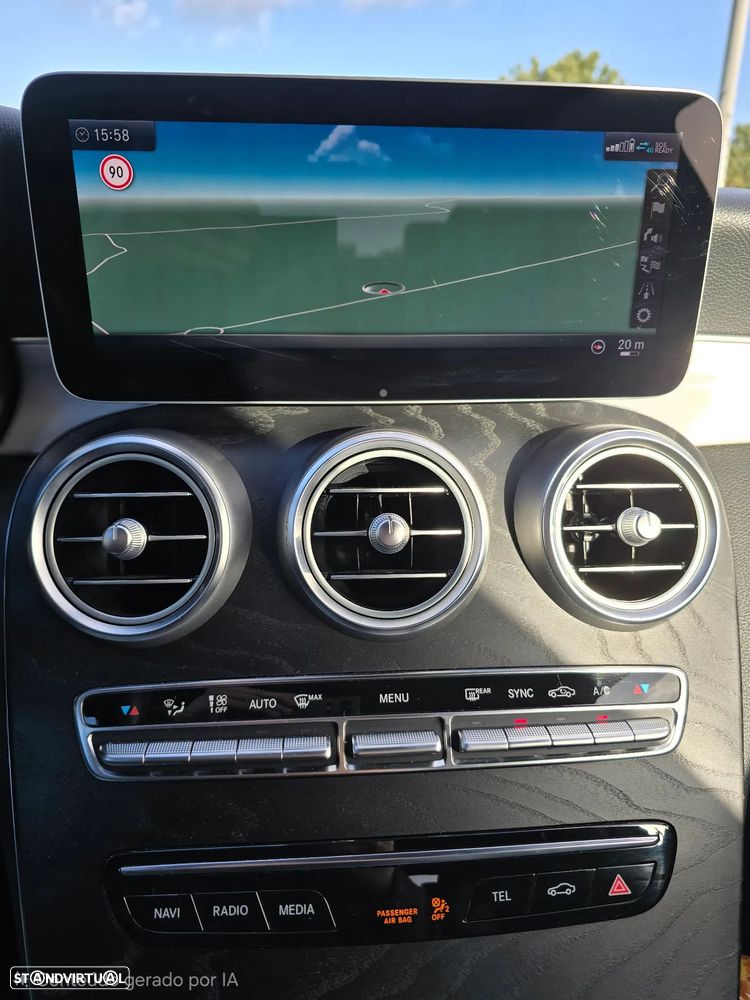 Mercedes-Benz C 220 d 9G-TRONIC AMG Line - 11