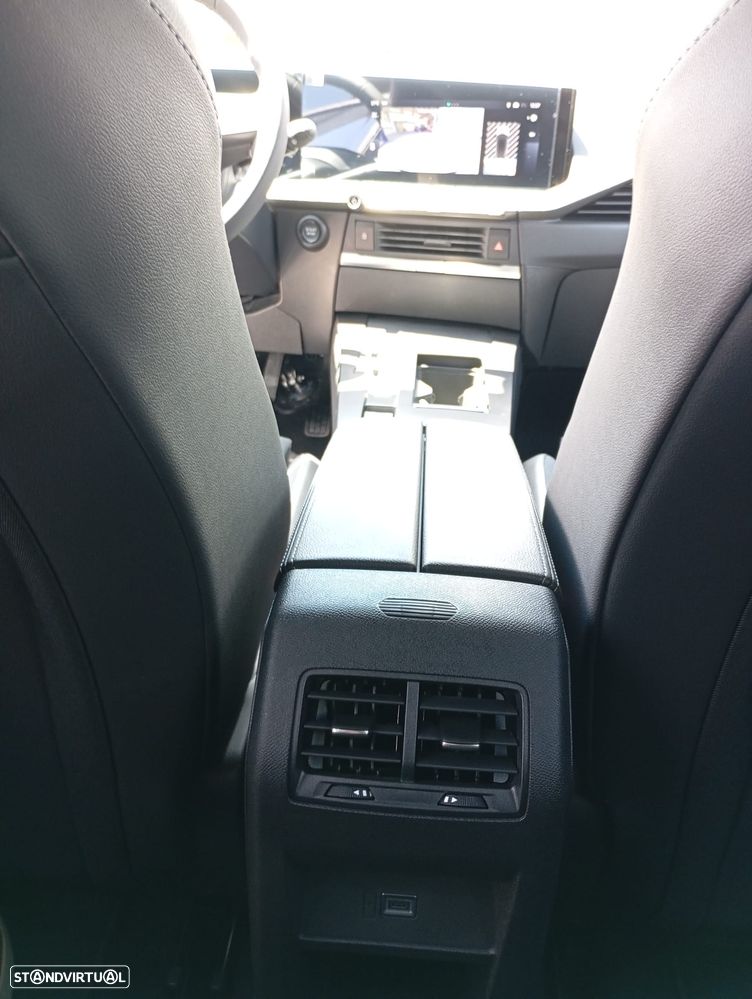 Opel Astra 1.2 T Hybrid GS eDCT - 14