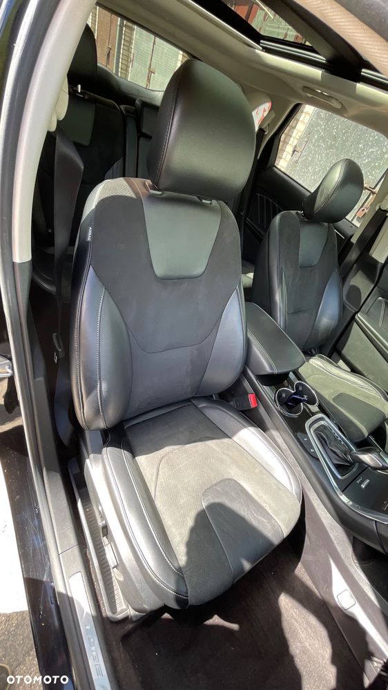 Ford Edge - 31