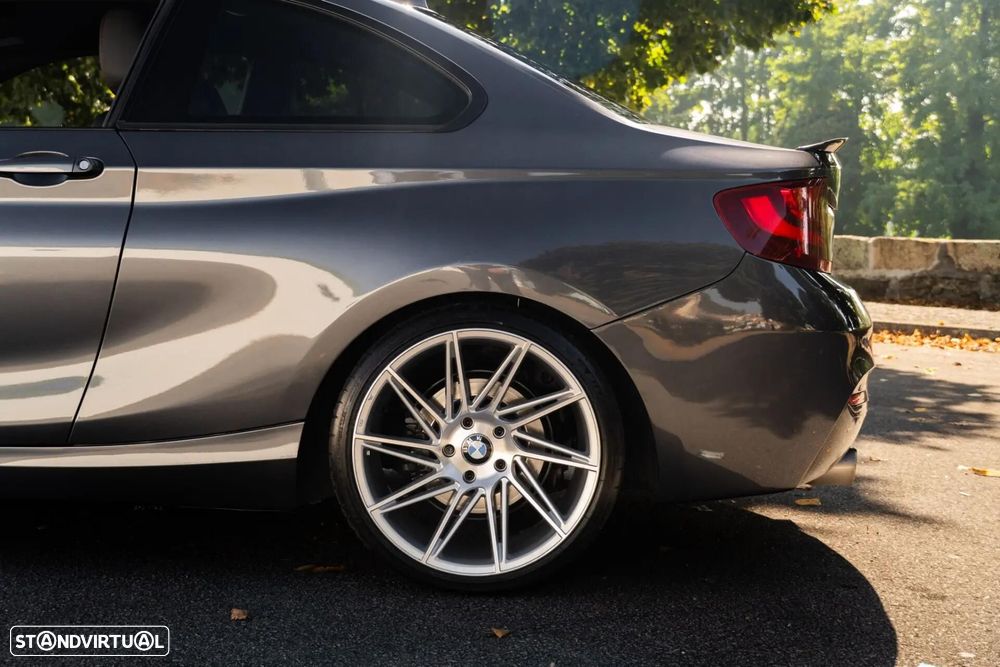 BMW 220 d Coupe Pack M - 35