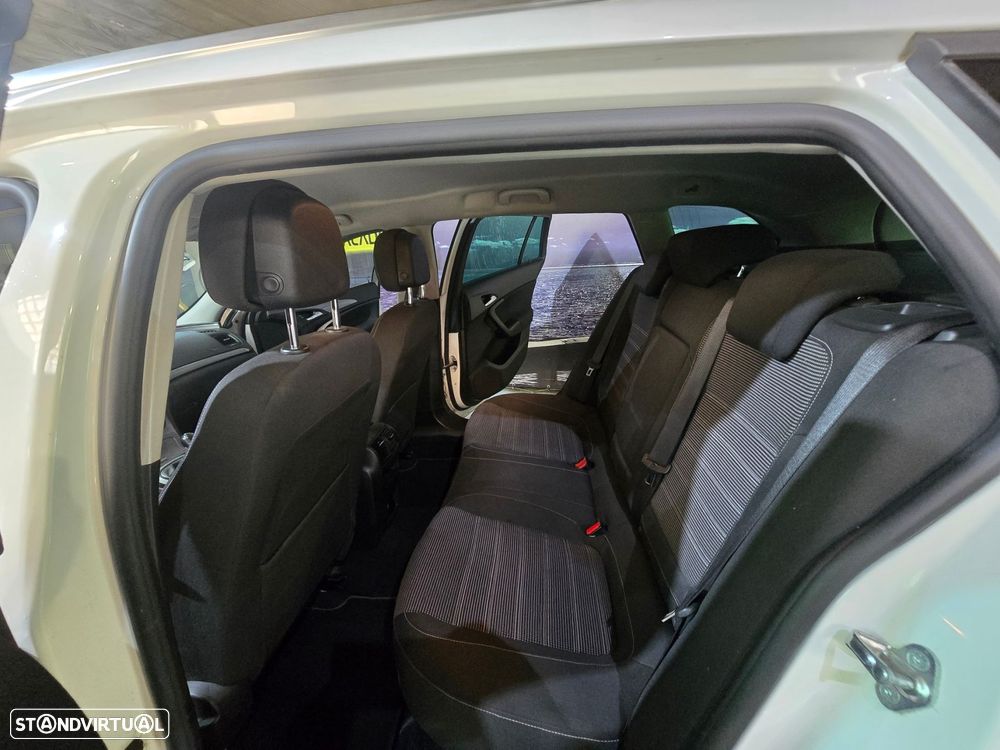 Opel Insignia Sports Tourer 1.6 CDTi Executive S/S - 9