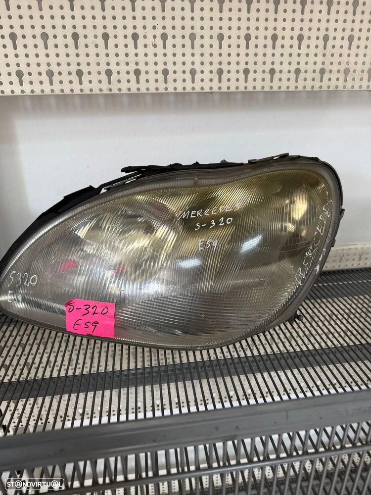 Farol mercedes s-320 esquerdo - 1