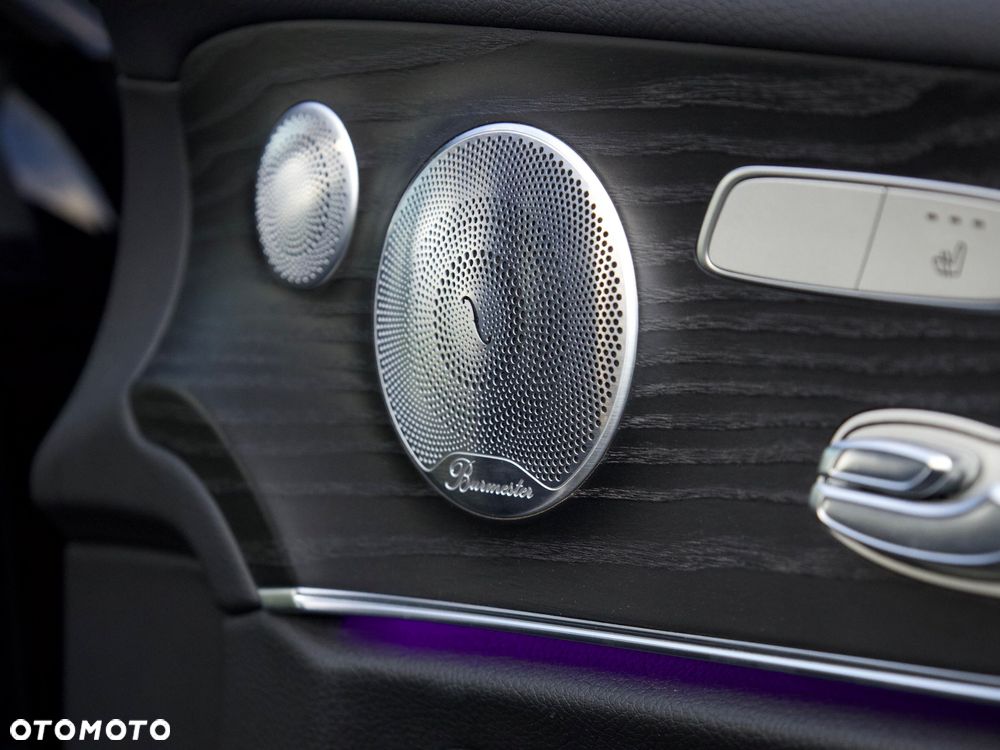 Mercedes-Benz Klasa E 400 4-Matic 9G-TRONIC - 18
