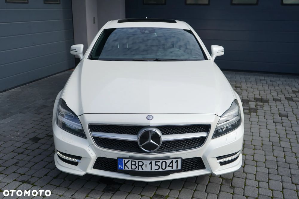 Mercedes-Benz CLS 350 BlueEff - 8