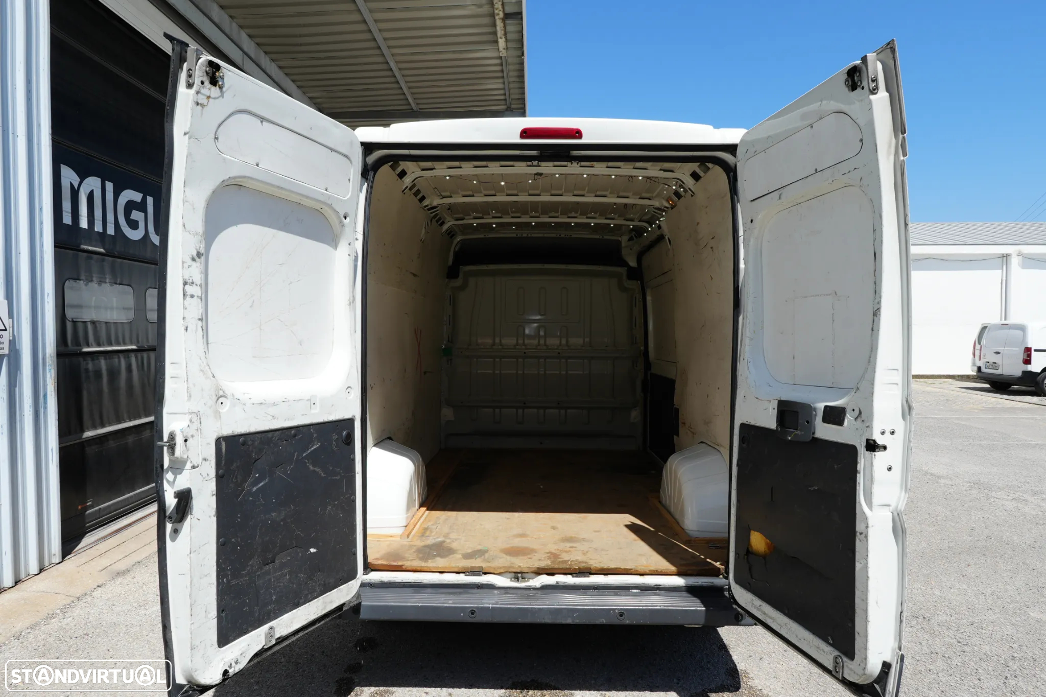 Peugeot Boxer L2H2 2.0BlueHDI 165cv - 6