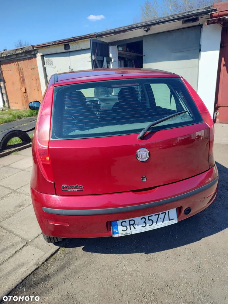 Fiat Punto 1.2 8V - 4